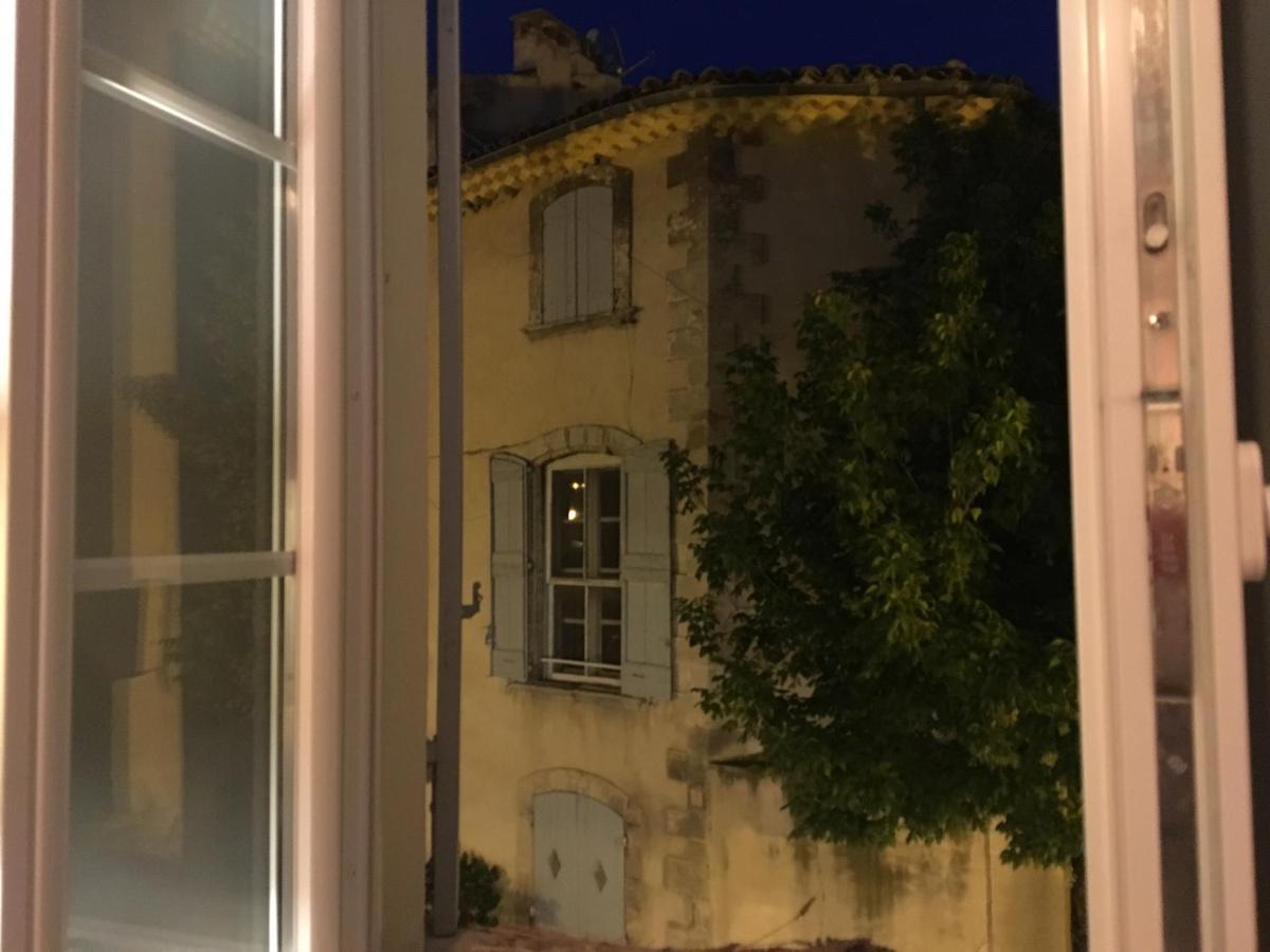 Appartement Le cœur de Lourmarin Loulou en Luberon Extérieur photo