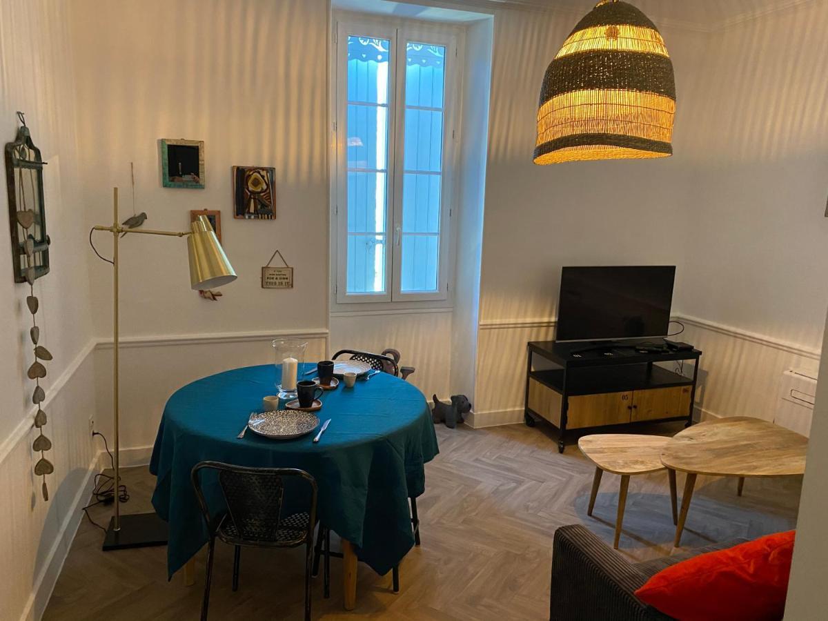Appartement Le cœur de Lourmarin Loulou en Luberon Extérieur photo
